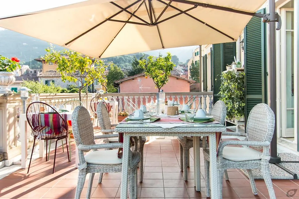 B&B La Sosta Degli Artisti Pietrasanta 0*,