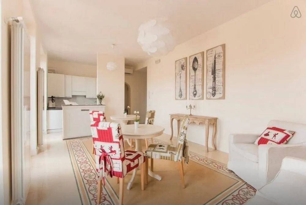B&B La Sosta Degli Artisti Pietrasanta Bed & Breakfast